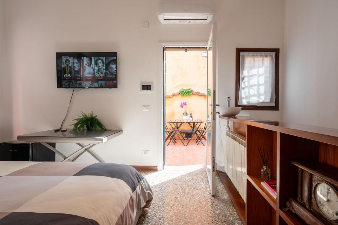 Suite Rava - San Marco With Pool Венеция Екстериор снимка