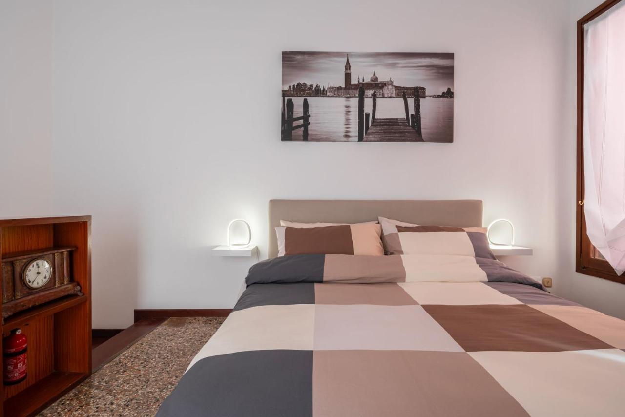 Suite Rava - San Marco With Pool Венеция Екстериор снимка